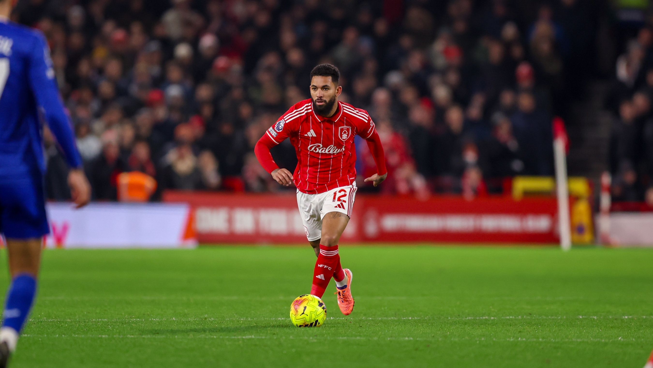 金年会官网-记者:维拉在探索租借道格拉斯·路易斯,切尔西也对其有意